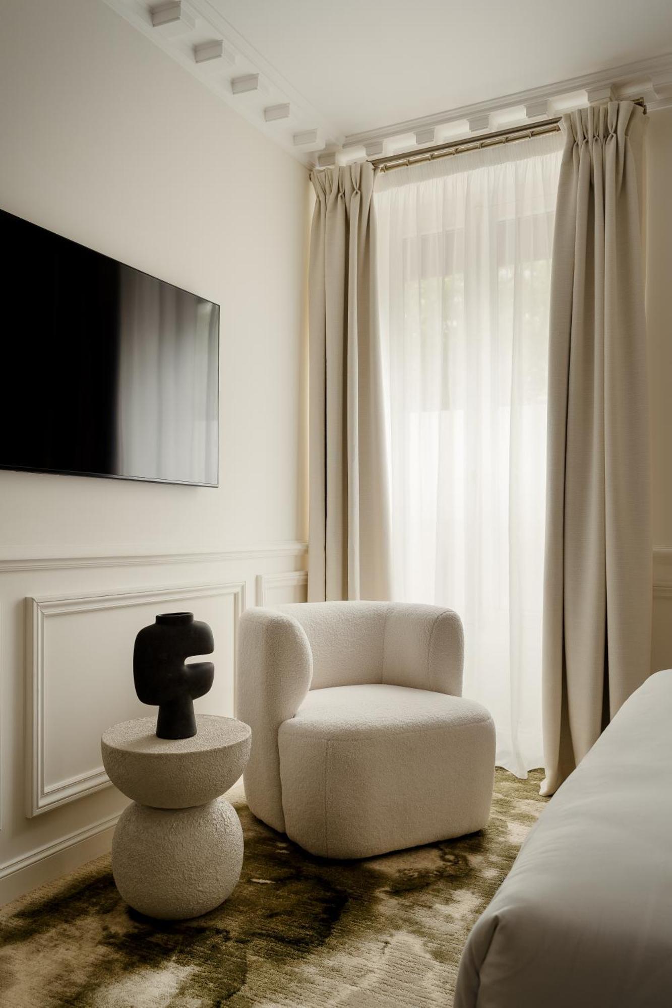 Hotel Leon Париж Екстериор снимка